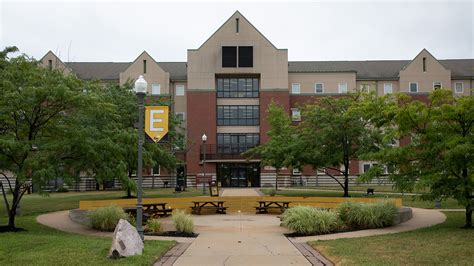 Harris-stowe state university- st. louis - ST. LOUIS — Harris-Stowe State University has been placed “on notice” with an accrediting agency because of several issues primarily related to financial and academic record-keeping.